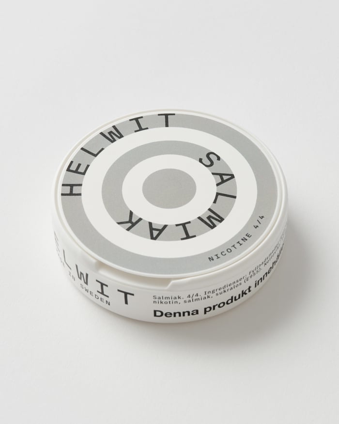 Helwit Salmiak Slim Strong 6 mg - The Snus Outlet