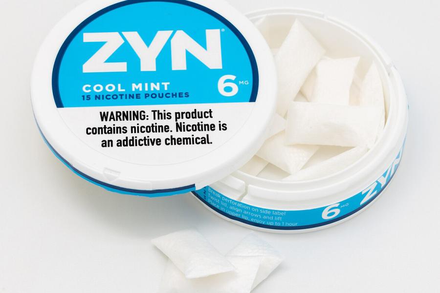 Are Nicotine Pouches Bad for Your Gums? What the Science Says in 2026 - The Snus Outlet